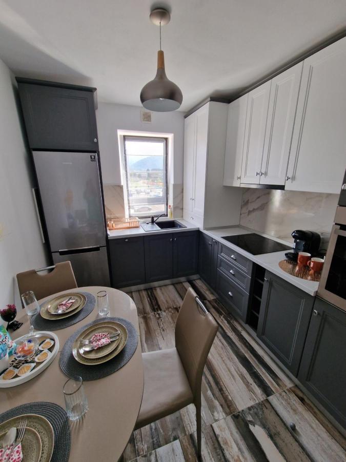 M&A Apartment Brasov Braşov Exterior foto